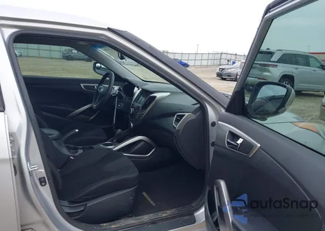 2012 Hyundai Veloster Base W/Black из США, поврежденный, VIN KMHTC6AD5CU036042